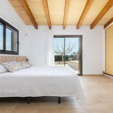 Yourhouse Cas Padri *